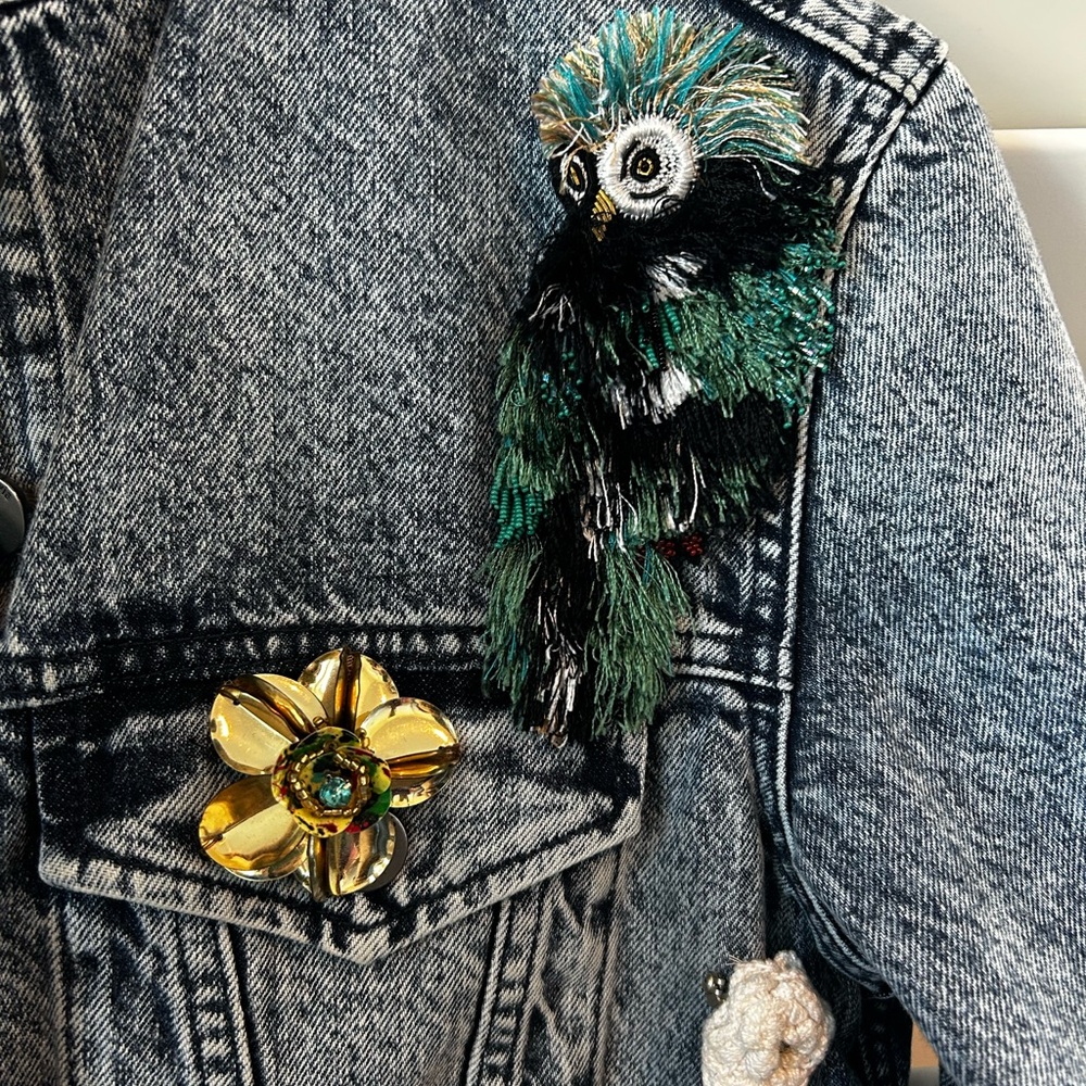 ALICE + OLIVIA EMBELLISHED DENIM JACKET SZ XS - Picture 6 of 13
